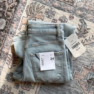 Women's Light Blue Jeans NWT 24 vervet